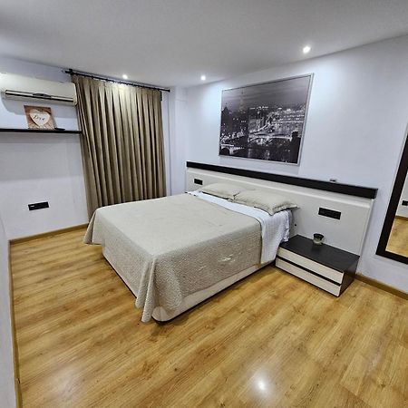 Piso Centrico Elche Apartamento Exterior foto